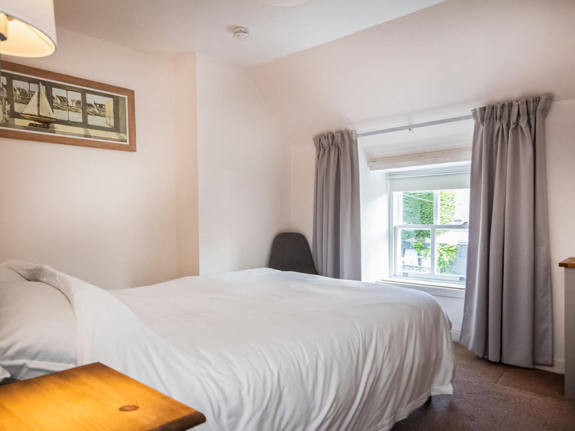 Alexander Courtyard Villa Inverness Luaran gambar